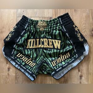 Kill Crew MMA Shorts Green Camo Gold Wolf Skull Embroidered Size Small